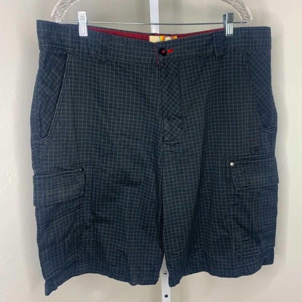 OP Black Green Plaid Print Cargo Shorts EUC | 42